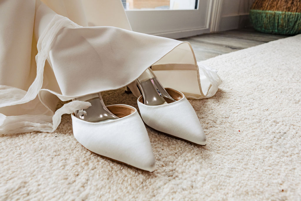 PJ and Sarah's wedding day preparation and details, Fullerton, California — photo 3