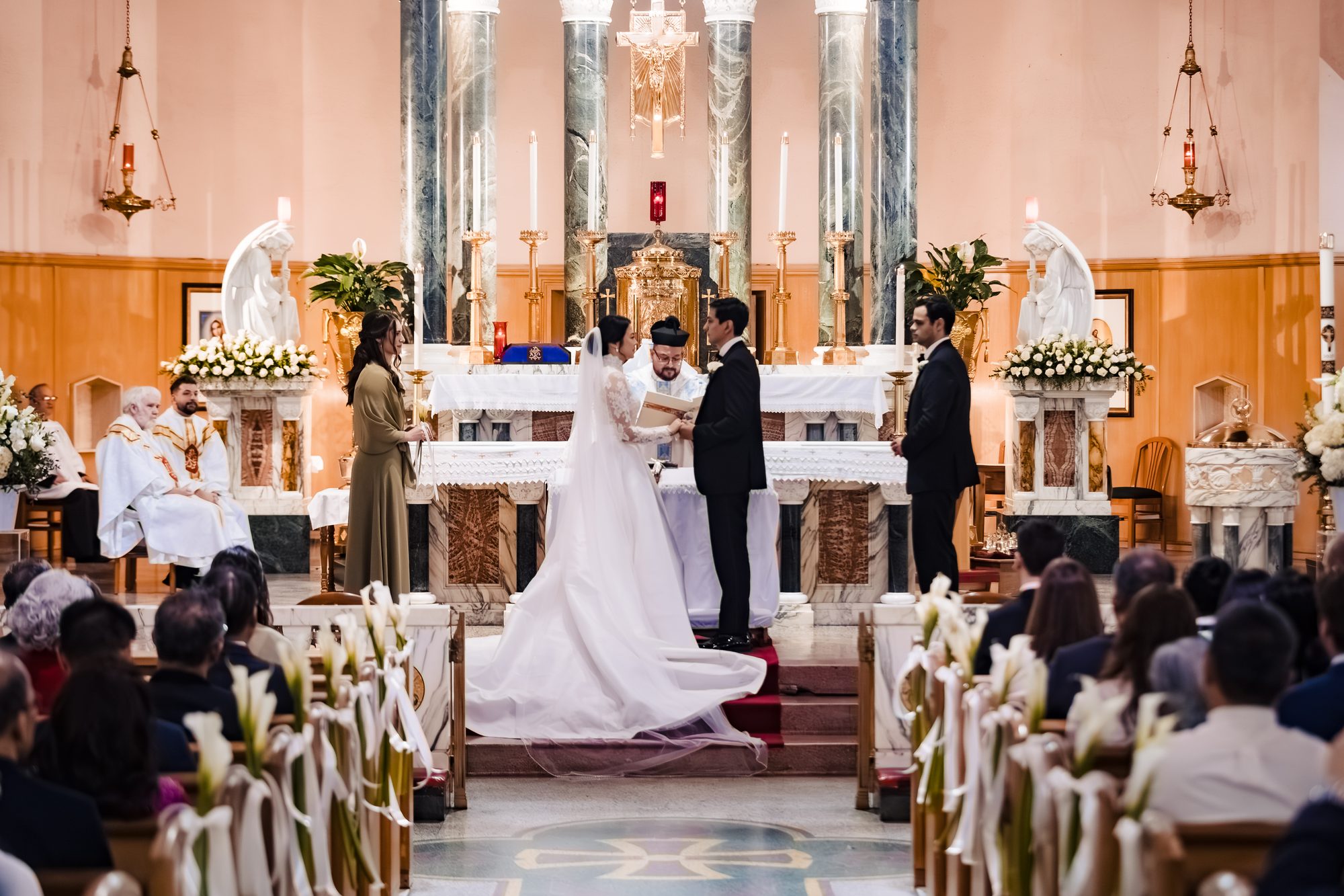 A quiet moment of prayer during the Nuptial Mass