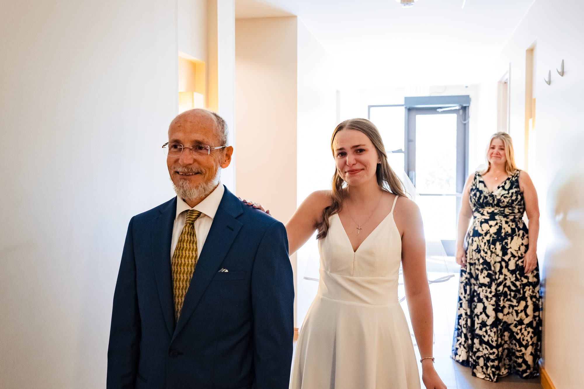 A family moment before the wedding