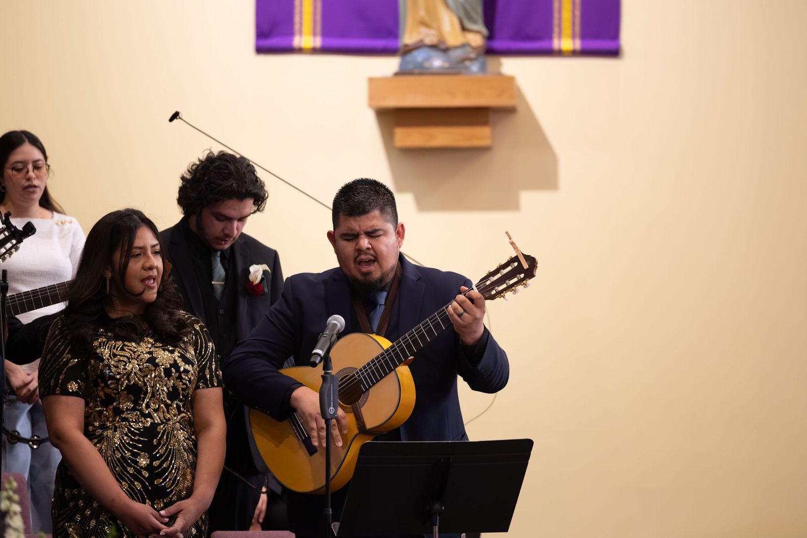 Cantors and musicians singing during a Neocatechumenal Way Nuptial Mass at St. Jane Frances de Chantal